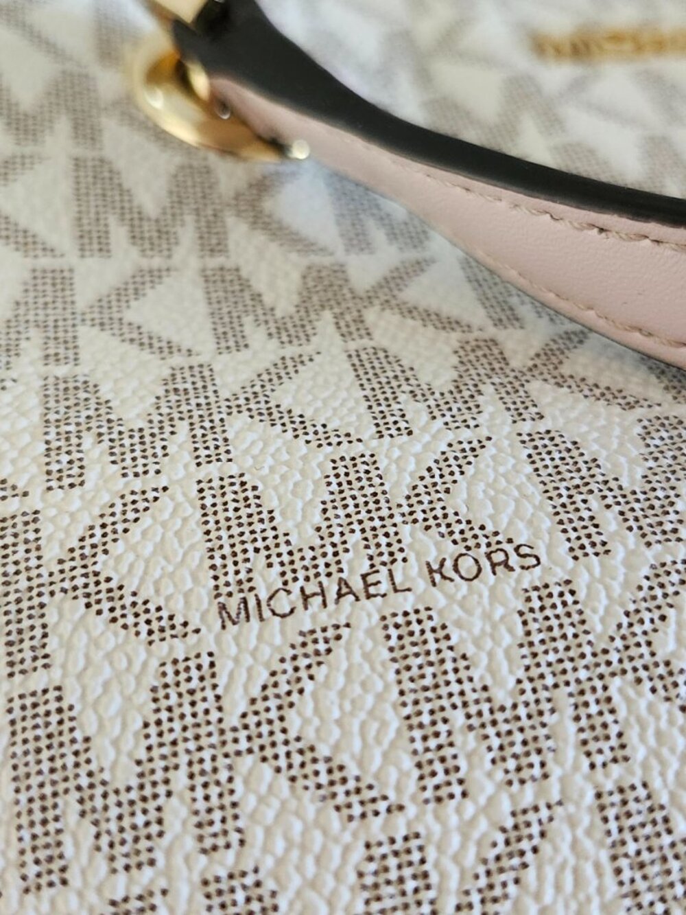 Michael Kors Jet Set Medium Chain Shoulder Tote – Vanilla/Pink – NWOT - Picture 11 of 15